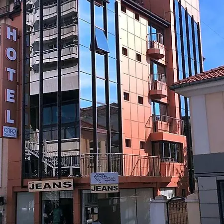 Hotel Caro 3*